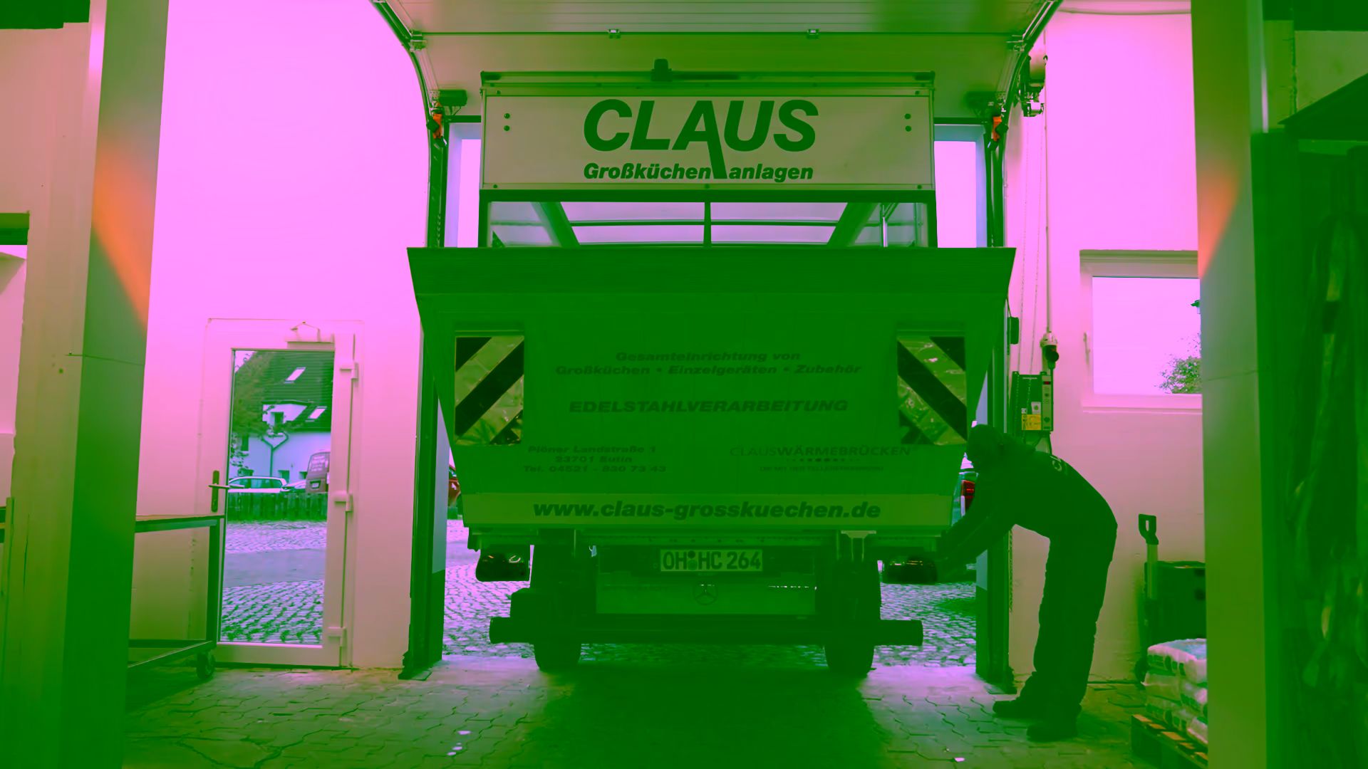 Anlieferung & Montage der Küchen durch Claus Experten